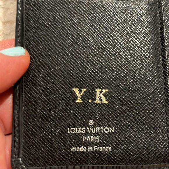 Louis Vuitton Epi Kiss Lock Wallet Black Authentic - Picture 6 of 9